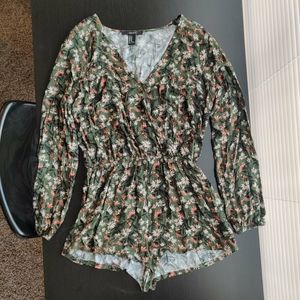 F21 Floral Romper Size M